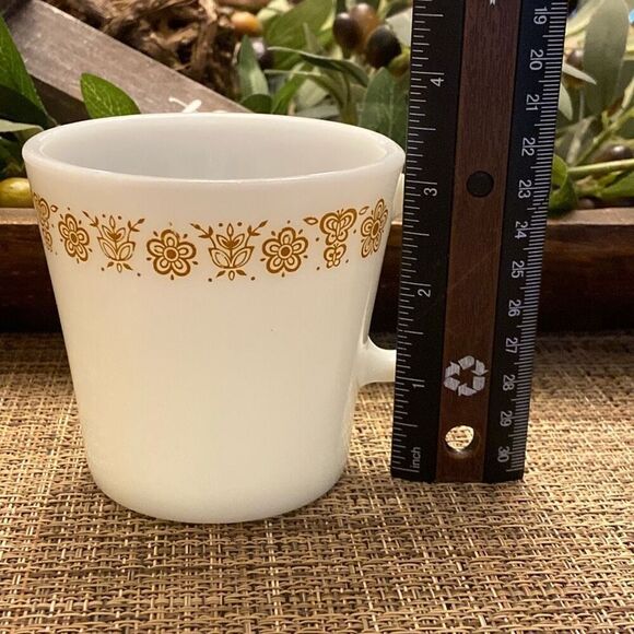 Vintage Pyrex Corning Corelle Butterfly Gold Milk Glass Coffee Cup Mug Made USA - Picture 10 of 10